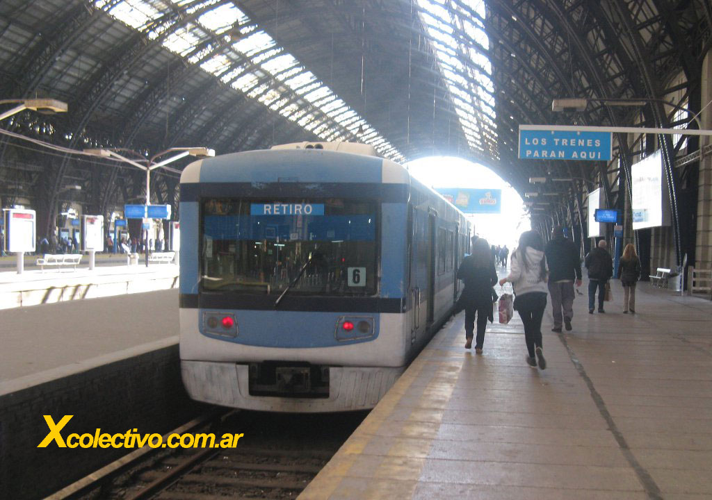 Tren de la Linea Mitre